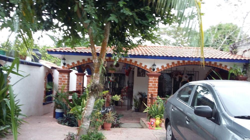 La Casa De Angel Valladolid Екстер'єр фото